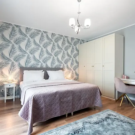 Apartment Urban Nest